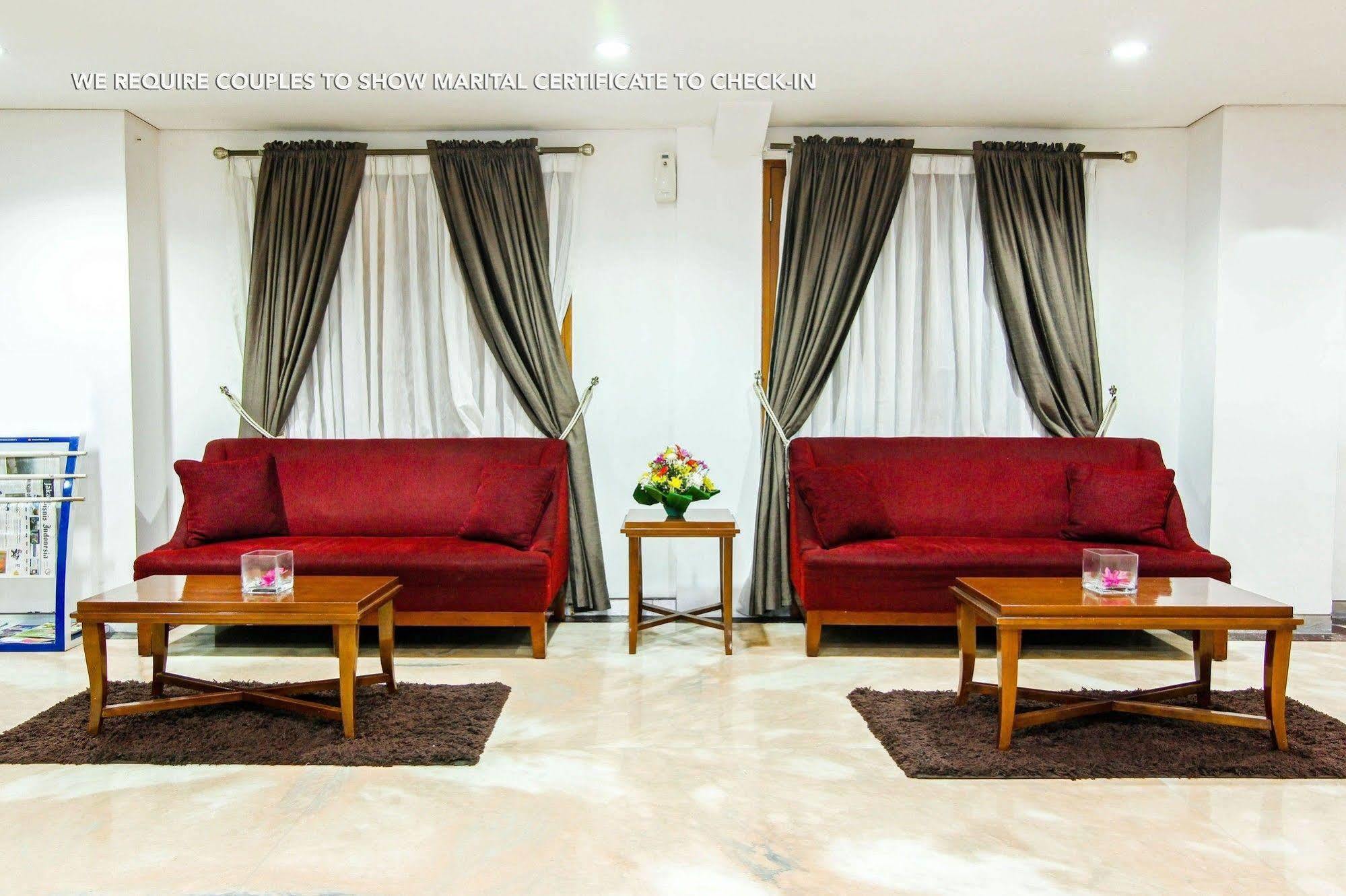 Zen Premium Menteng Syariah Jacarta Exterior foto