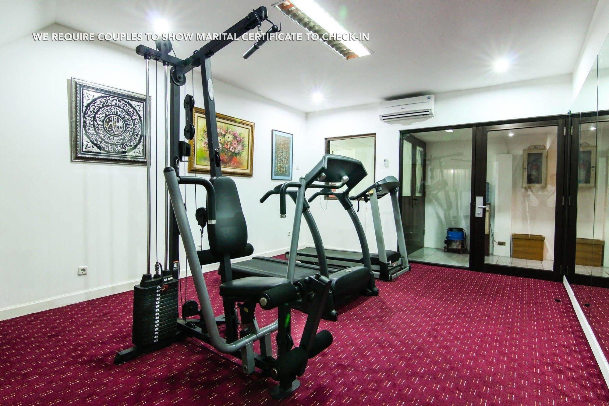 Zen Premium Menteng Syariah Jacarta Exterior foto