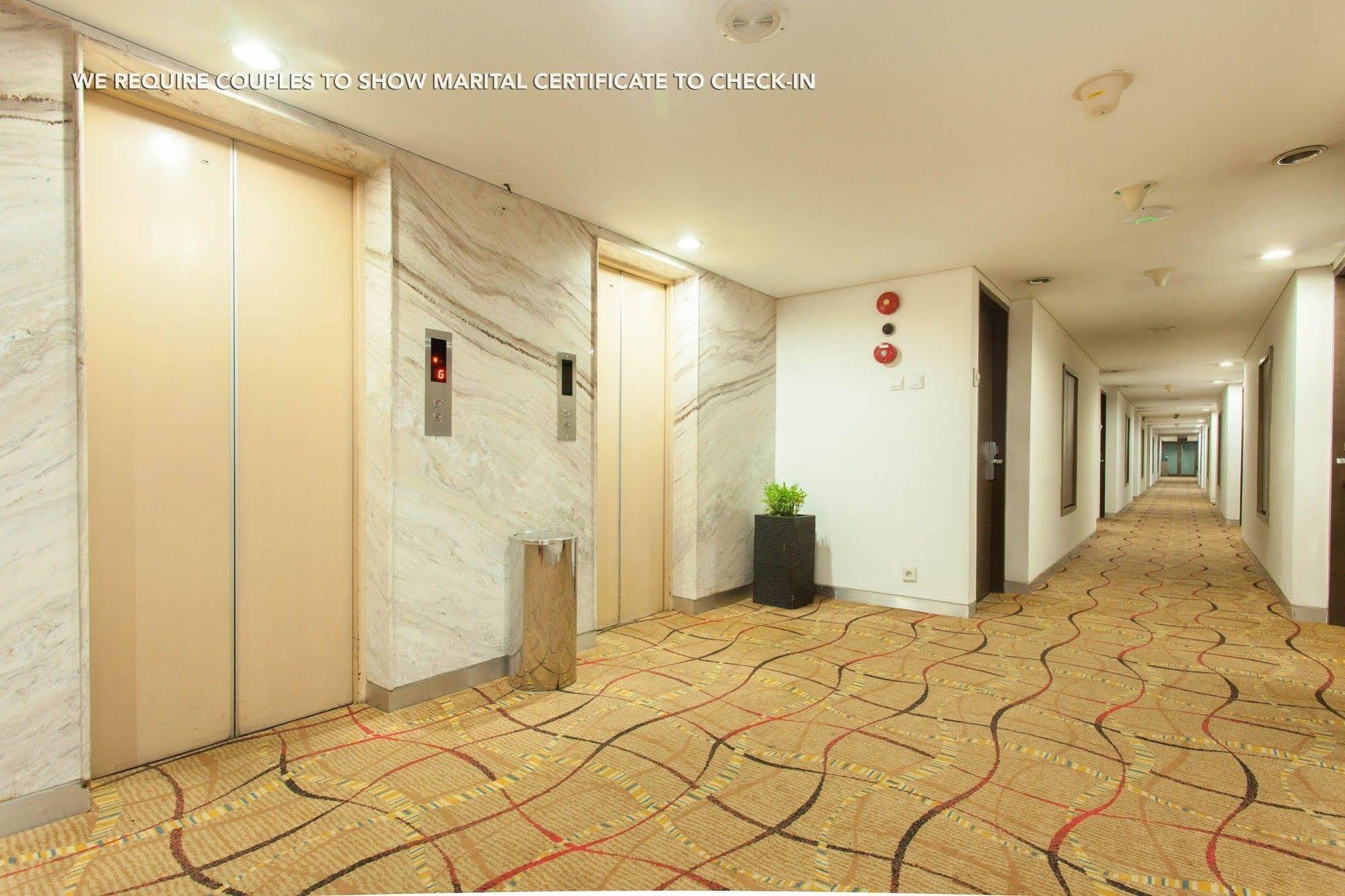Zen Premium Menteng Syariah Jacarta Exterior foto